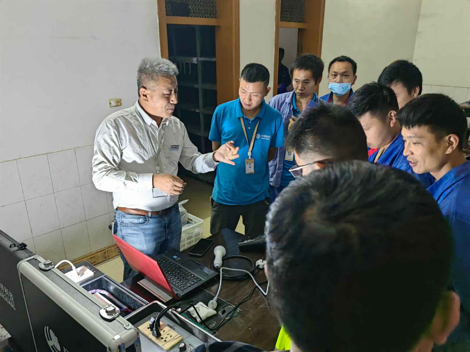 半岛在线体育网-半岛(中国)为中移铁通有限公司安全用电培训